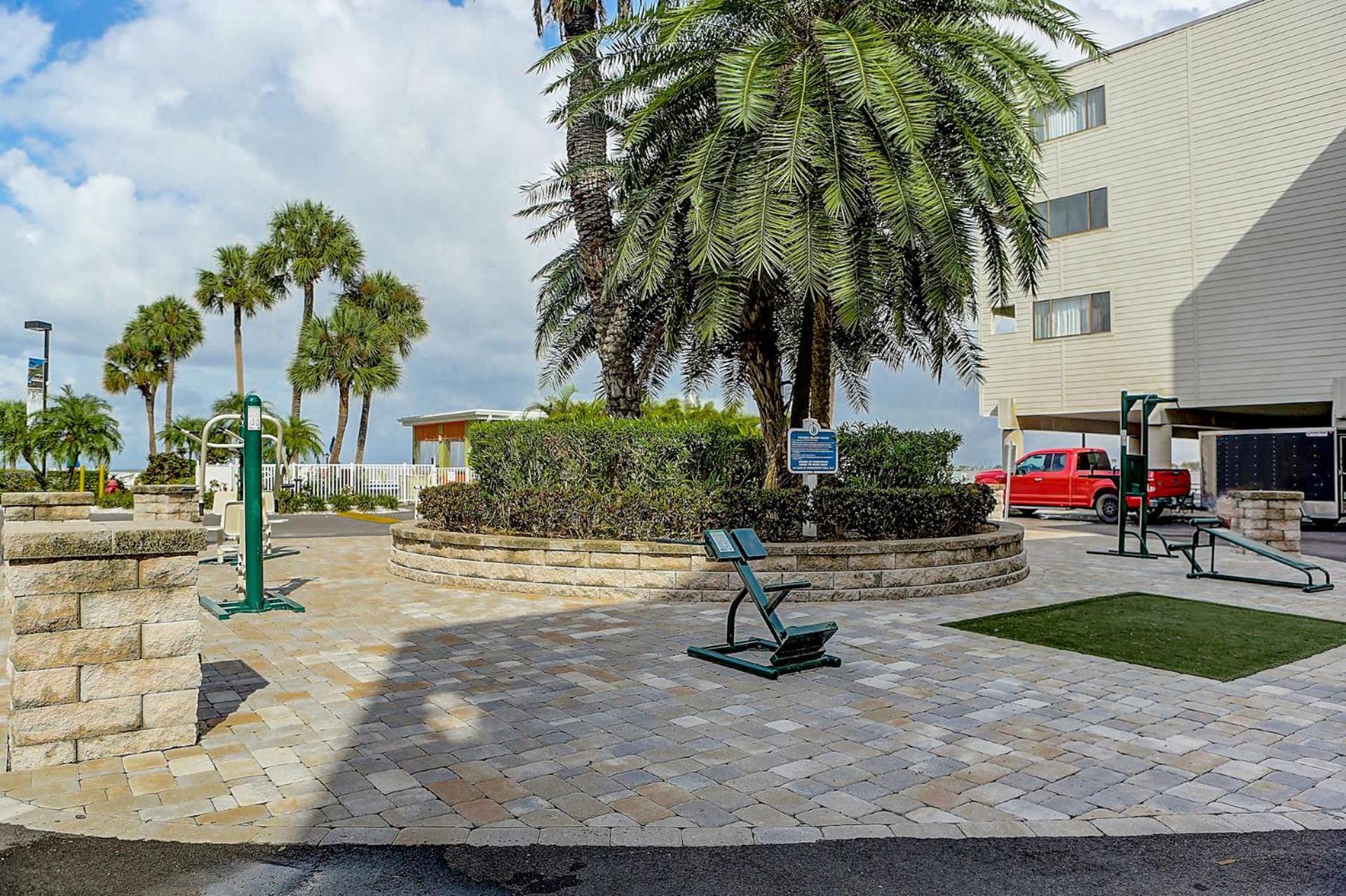 227-Wifi, New Paint, Amazing Views, Close To Bucs Stadium Tampa Exterior photo